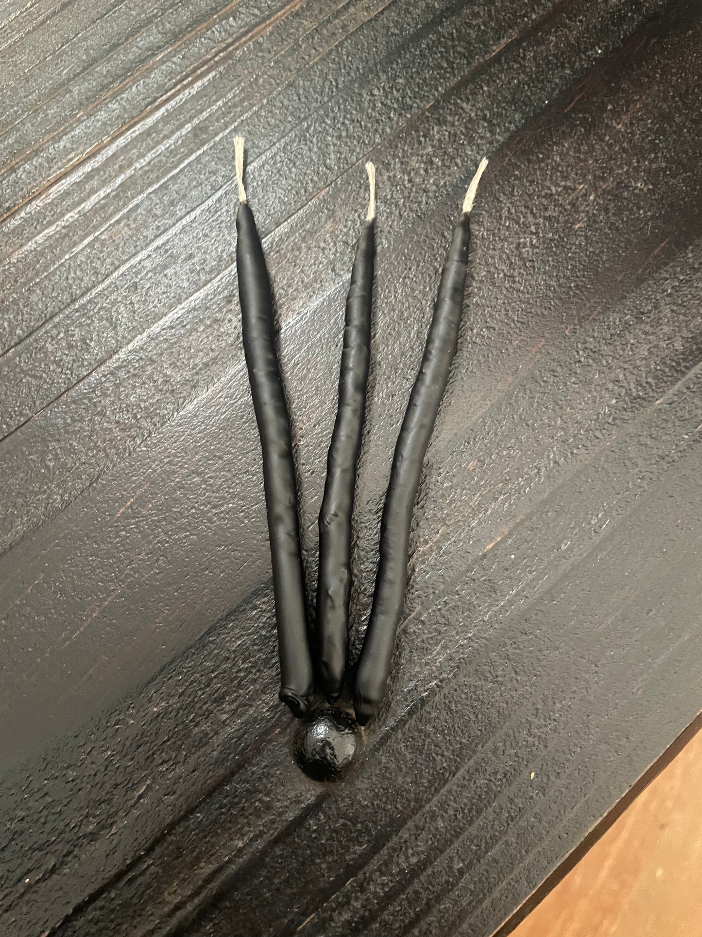 small taper candle {x3}